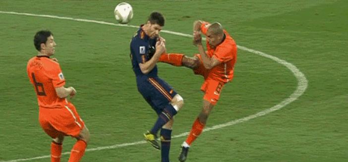 5 อุบัติเหตุที่ควรมีใน FIFA14 4 FIFA Incident3