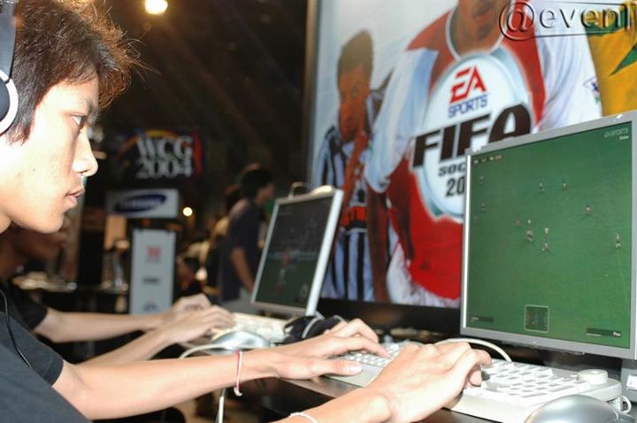 ทำไมงานเกมกล่องไทยถึงเป็นได้แค่ฝัน ? 4 WCG 2004
