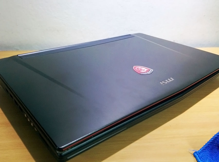 MSI GT72 2QE (4)