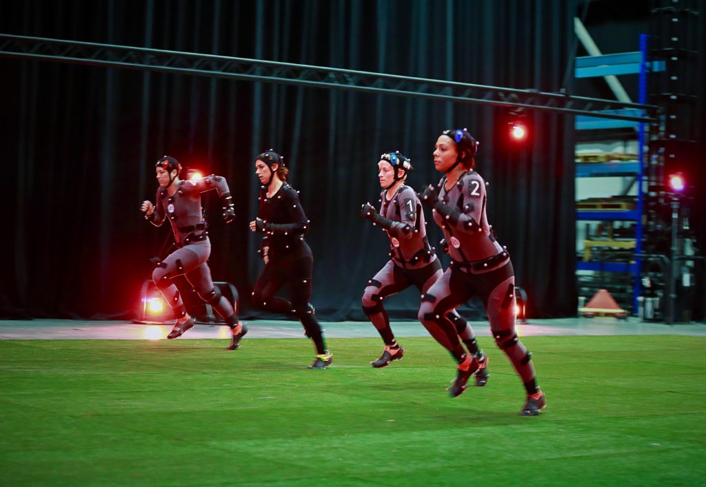 ครั้งแรกกับนักเตะหญิงใน FIFA 16 2 BURNABY, BC: APRIL 7, 2015 - The USA Women’s Soccer Team visits the EA MOCAP facility at EA Canada in Burnaby, BC April 7, 2015 in Vancouver, Canada. Photo by Jeff Vinnick/EA