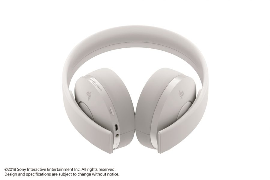 HeadsetGold Render White CUHYA0080 CMYK 00043