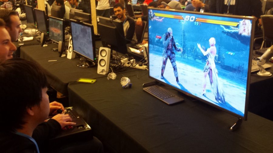 เรื่องป่วย ๆ ของอาการ Input Lag ในเกมต่อสู้ 5 monitor