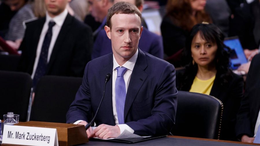 สภาอังกฤษยึดเอกสารภายในองค์กรของ Facebook เพื่อสืบสวนคดี 2 Facebook 1 1
