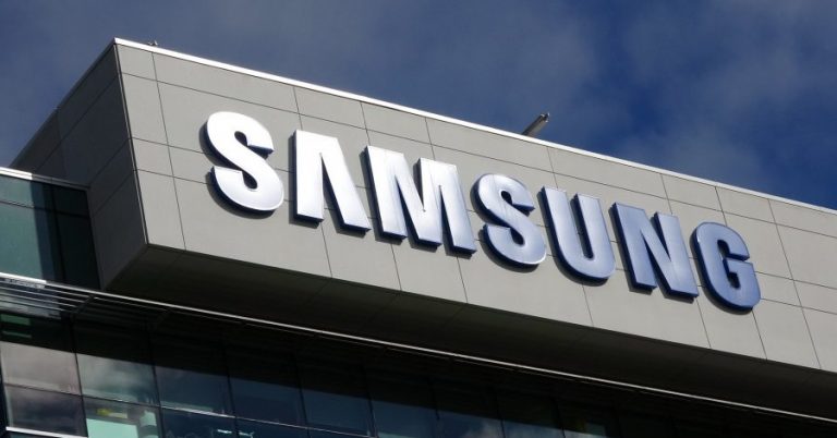 Samsung โดนฟ้องฐานปฏิเสธรับชาวมุสลิมเข้าทำงาน เพียงเพราะเขาไม่ดื่มเหล้า 2 Samsung โดนฟ้องฐานปฏิเสธรับชาวมุสลิมเข้าทำงาน เพียงเพราะเขาไม่ดื่มเหล้า