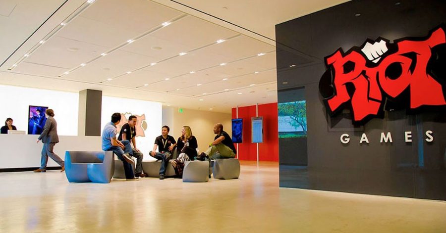 พนักงาน Riot Games รวมตัวฟ้องร้องบริษัท ข้อหาเหยียดเพศ 5 Riot Games