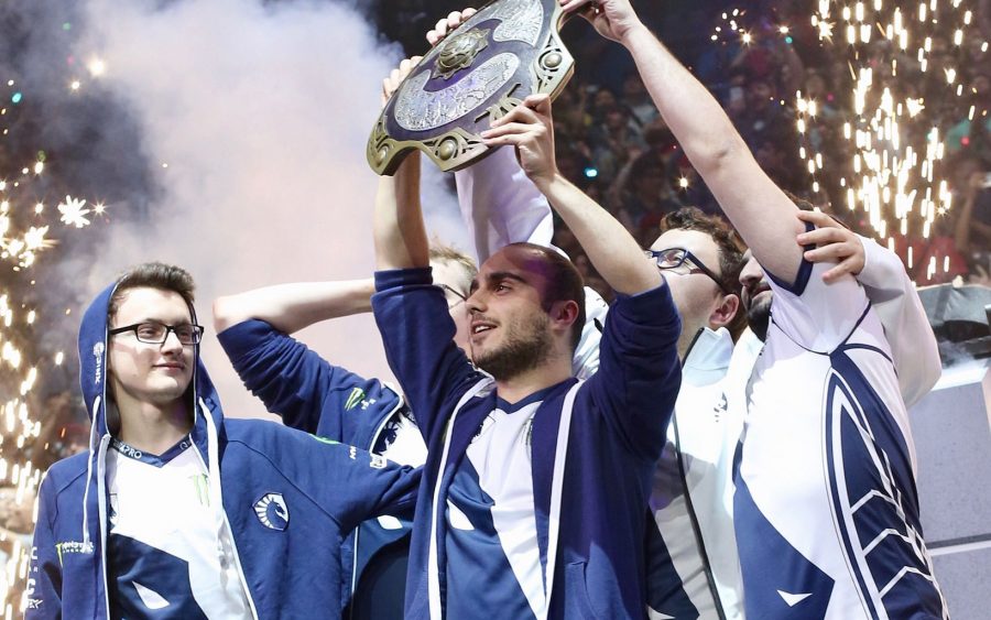 Kuroky กลายเป็นโปร Dota2 คนเเรกที่ได้เล่น Hero ครบทุกตัวในการเเข่งขันอาชีพ