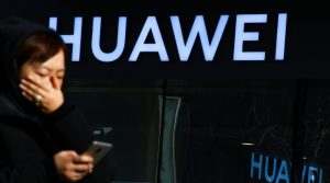 Facebook จะไม่ถูกติดตั้งในอุปกรณ์รุ่นใหม่ของ Huawei อีกต่อไป