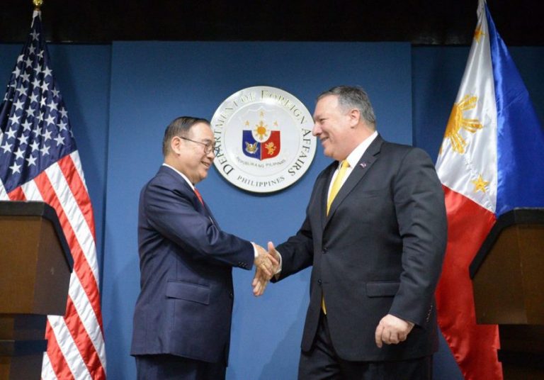 สหรัฐฯ เตือนฟิลิปปินส์จากอันตรายของอุปกรณ์ Huawei