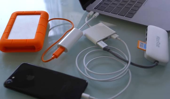 เปิดตัว USB 4.0 ส่งข้อมูลไวกว่าเก่าเป็นเท่าตัว 3 USB 4 0 11