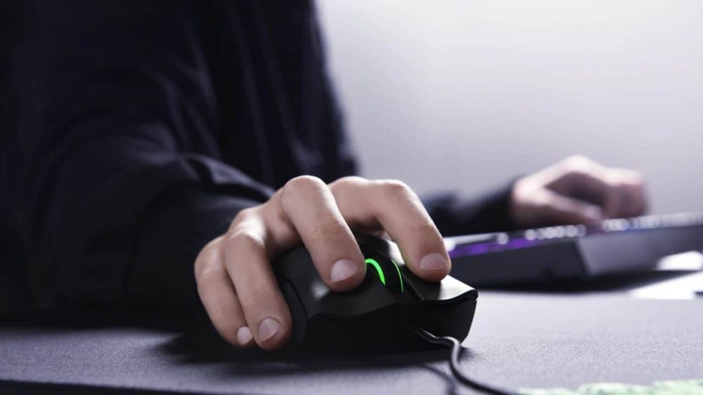 Razer Deathadder ขายได้ทั่วโลกเกิน 10 ล้านตัวแล้ว 3 razer deathadder elite