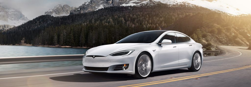 Cuphead เตรียมถูกติดตั้งให้เล่นบนรถยนต์แบรนด์ Tesla ในเร็ว ๆ นี้ 2 tesla model S