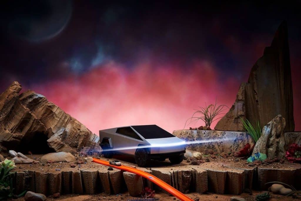 Hot Wheels RC Cybertruck