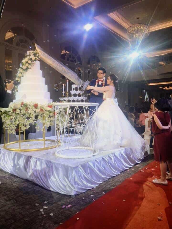 thai gamer wedding 01