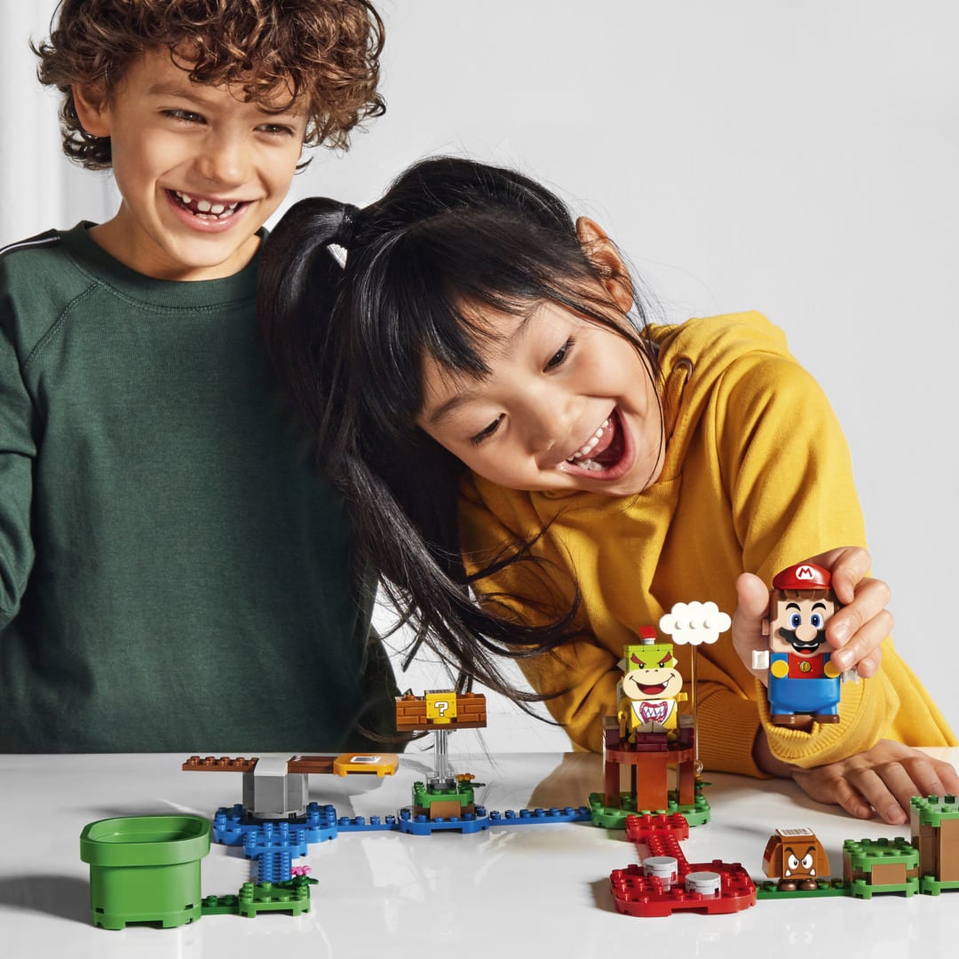 LEGO Super Mario kids play