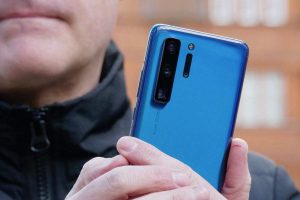 Huawei พัฒนา AI ผู้ช่วยแบบเดียวกับ Siri ในชื่อว่า Celia