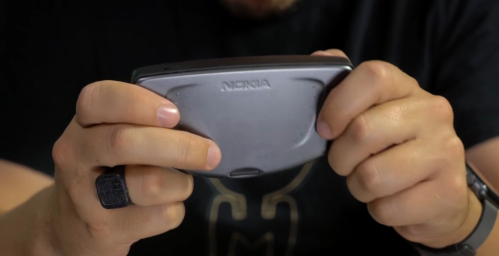 Nokia N-Gage ตำนานมือถือสำหรับเล่นเกมที่ไอเดียล้ำหน้ามาก่อนกาล 7 Nokia N Gage 5