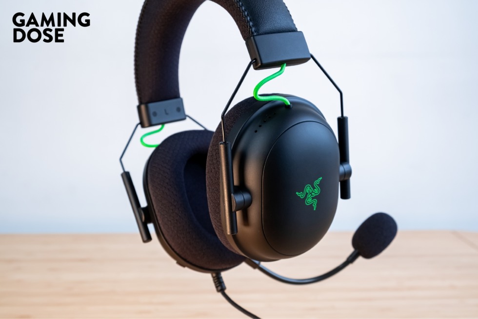 Review : Razer Blackshark V2 4 Artboard 19 copy 2