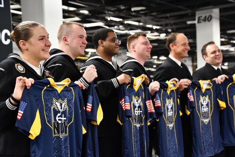 กองทัพเรือสหรัฐฯ ทุ่มเงิน 2 ล้านเหรียญฯ โปรโมต “Navy Esports”