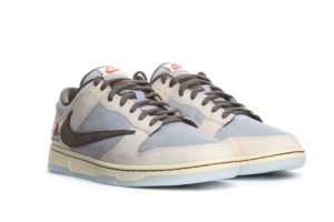 เปิดตัว Nike Dunk Low x PlayStation รองเท้า Travis Scott รุ่น Limited ลาย PlayStation