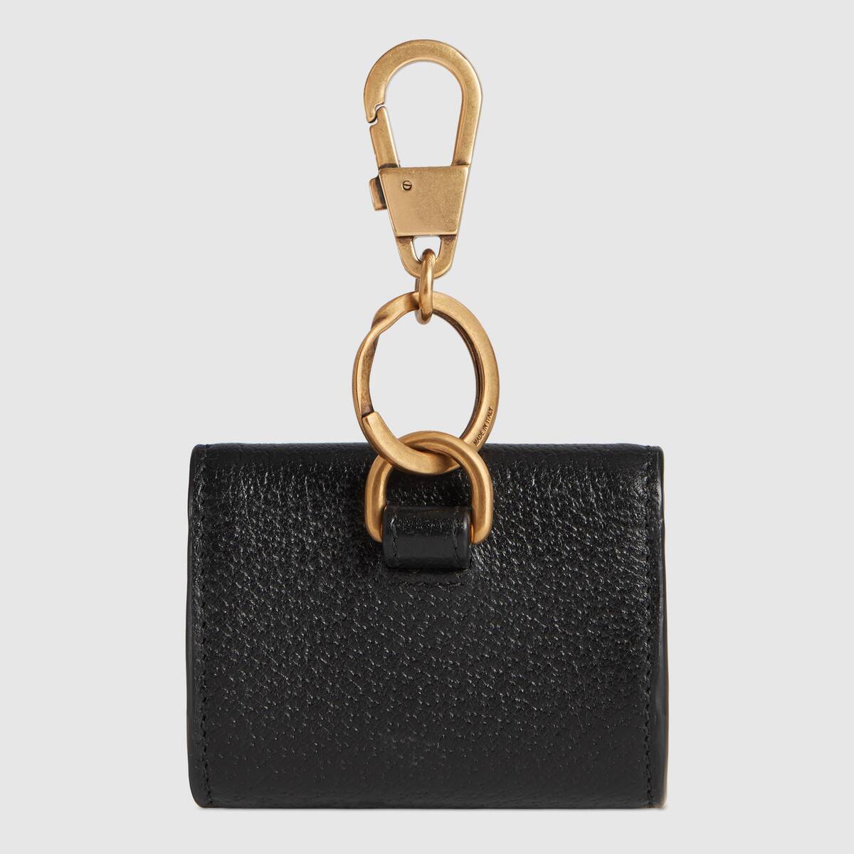 GUCCI เปิดตัวกระเป๋าเคส AirPods ดีไซน์หรูหรา วางจำหน่ายราคา 1,100 เหรียญฯ และ 460 เหรียญฯ 3 GUCCI 2