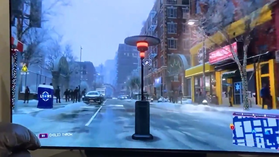 พบบัคใน Spider-Man: Miles Morales ที่จะทำให้คุณกลายเป็นเสาไฟแทนไอ้แมงมุม 1 Screenshot 6