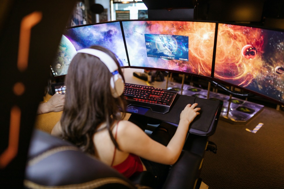 Office Syndrome โรคร้ายที่เกมเมอร์ไม่ควรมองข้าม 4 pexels rodnae productions 7915289