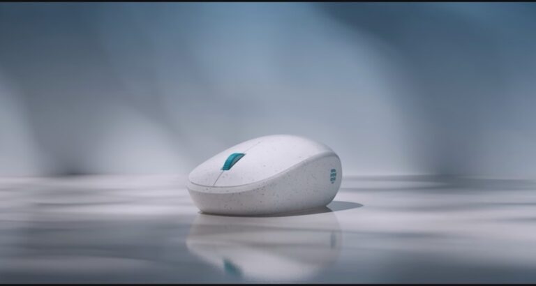 Microsoft เปิดตัวเมาส์ใหม่ที่ทำมาจากพลาสติกรีไซเคิลในมหาสมุทร 20 เปอร์เซ็นต์