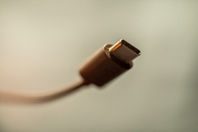 ความหวังของหมู่บ้าน ! หลุดข้อมูลการพัฒนา USB – C ตัวใหม่ ที่รองรับกำลังไฟได้สูงสุด 240 วัตต์