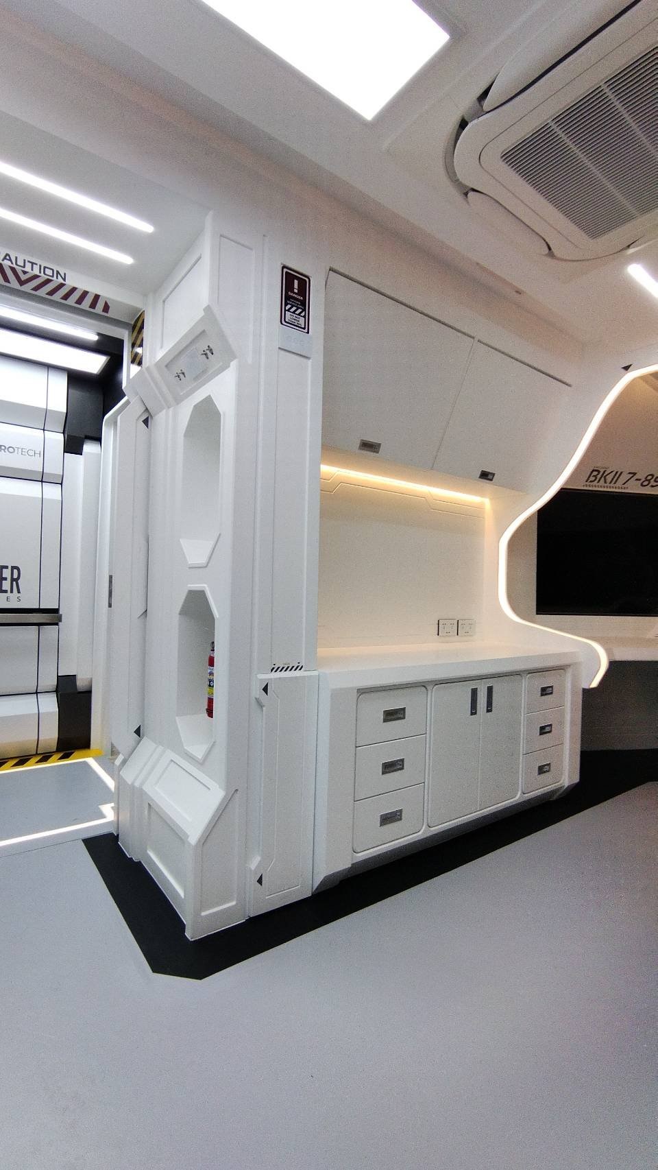 Jw Interior Room 3