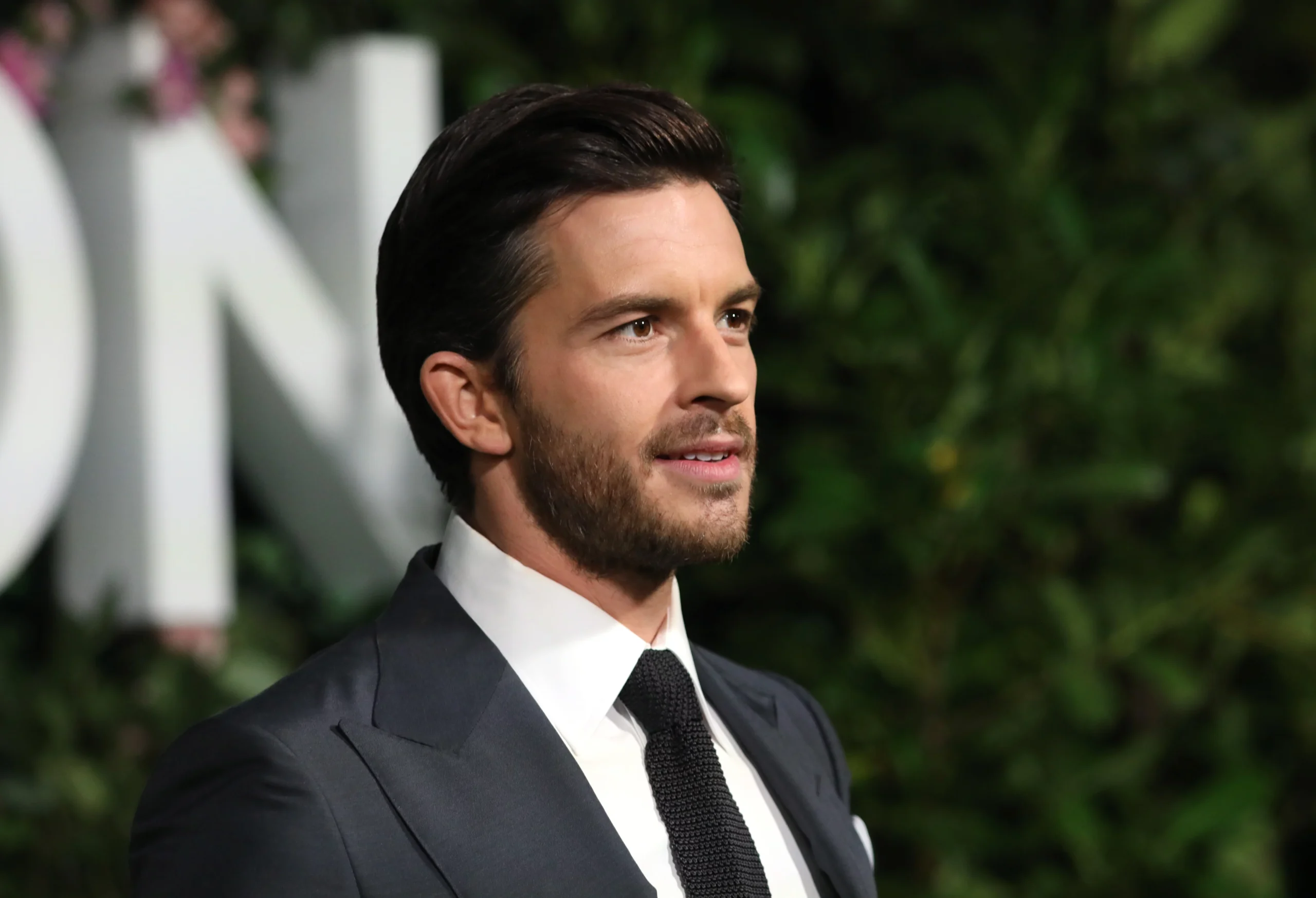 Jonathan Bailey ผู้ให้เสียงตัวละคร G'raha Tia ใน FF XIV ยืนยันไม่เลิกงานพากย์ แม้จะเริ่มโด่งดังในฐานะนักแสดง 2 Jonathan Bailey