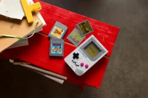 เปิดตัว LEGO Game Boy ตัวต่อเครื่องเกมพกพาในตำนาน วางขายตุลาคม 2025