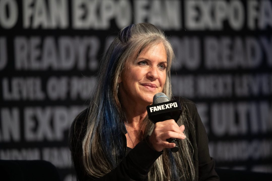 Jennifer Hale 00