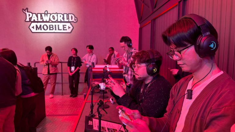 Palworld Mobile - เกมฉบับมือถือที่คอนเทนต์ครบครันและเข้าถึงง่าย 2 Palworld Mobile – เกมฉบับมือถือที่คอนเทนต์ครบครันและเข้าถึงง่าย