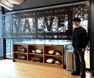 Hideo Kojima เที่ยวชมสำนักงานใหญ่ Valve แฟน ๆ คาดอาจมีการร่วมมือกันในอนาคต