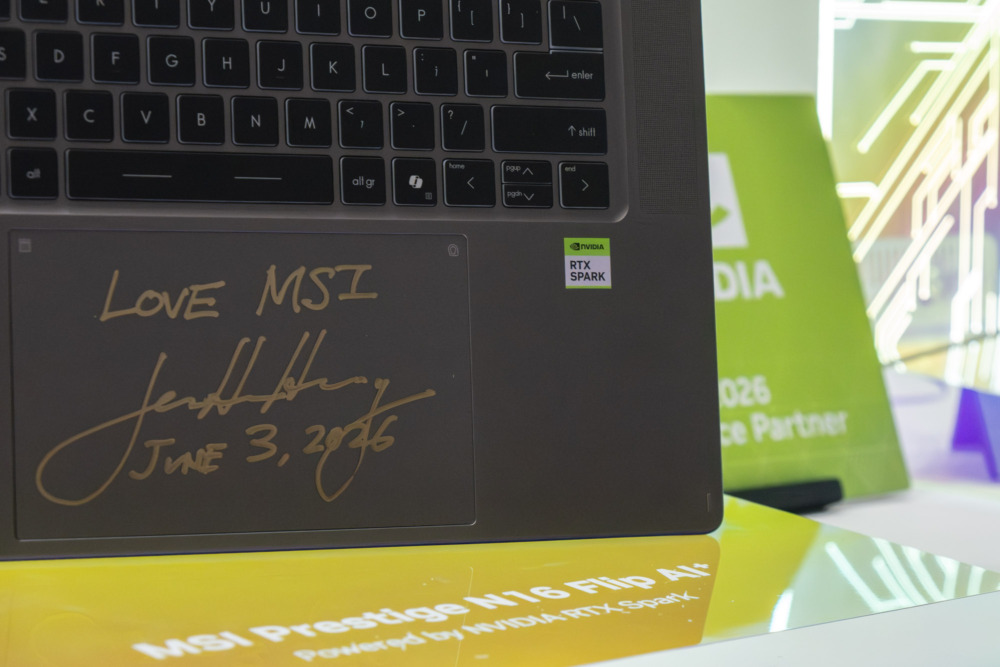 Msi Prestige N16 Flip Img00002